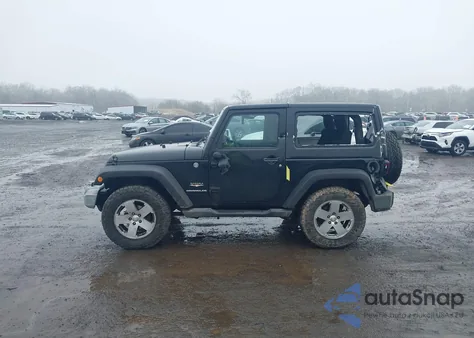 2011 Jeep Wrangler Sahara from USA, damaged, VIN 1J4AA5D18BL631396